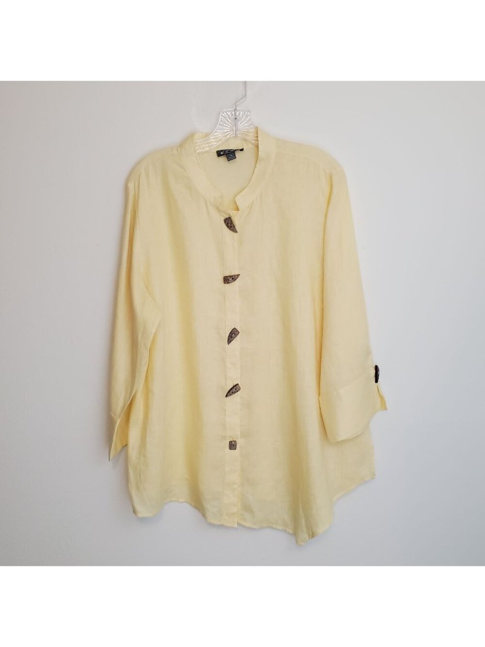 GO Silk buttercream yellow linen Mandarin collar blouse
